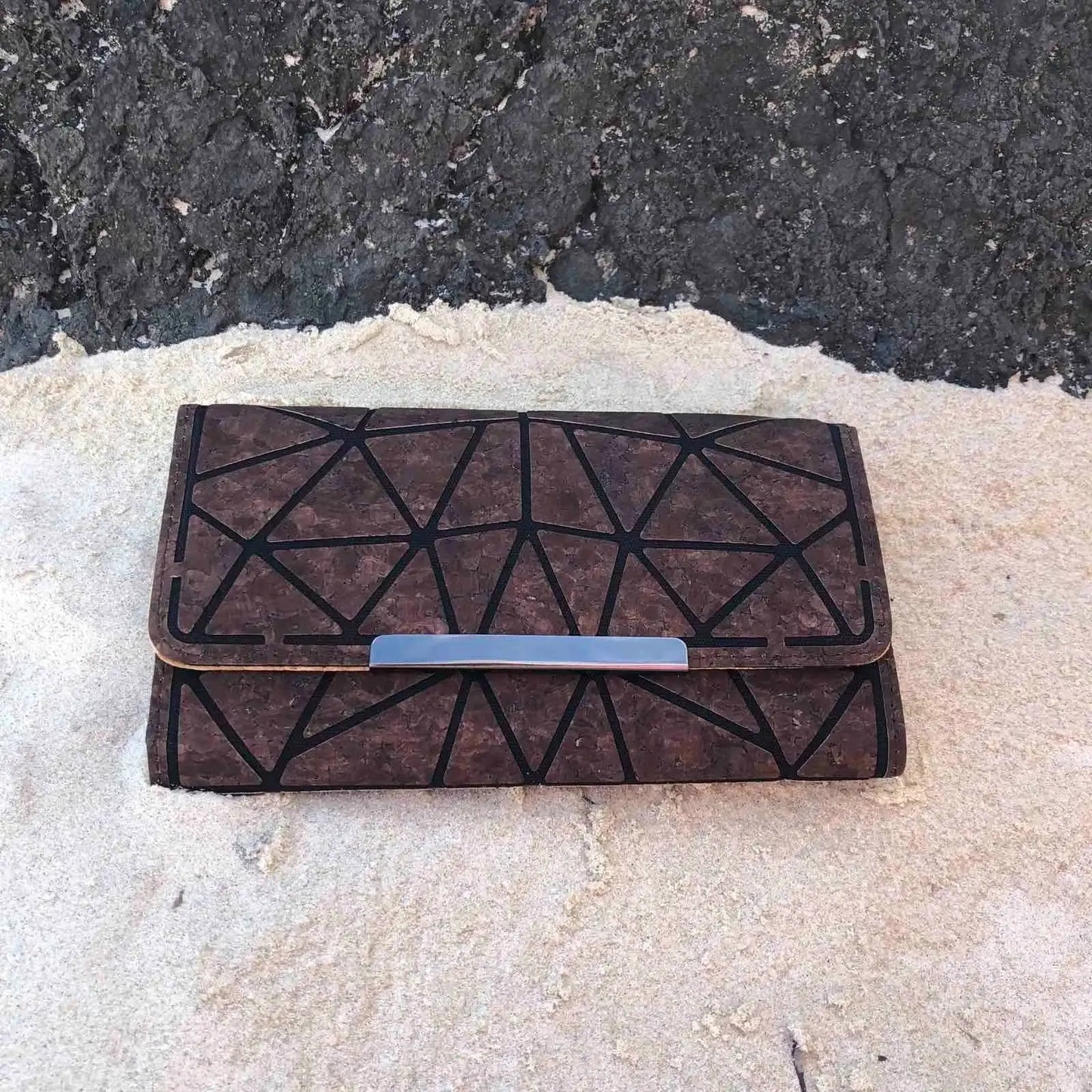 NEW  Geo Wallet Deluxe - Four Colours