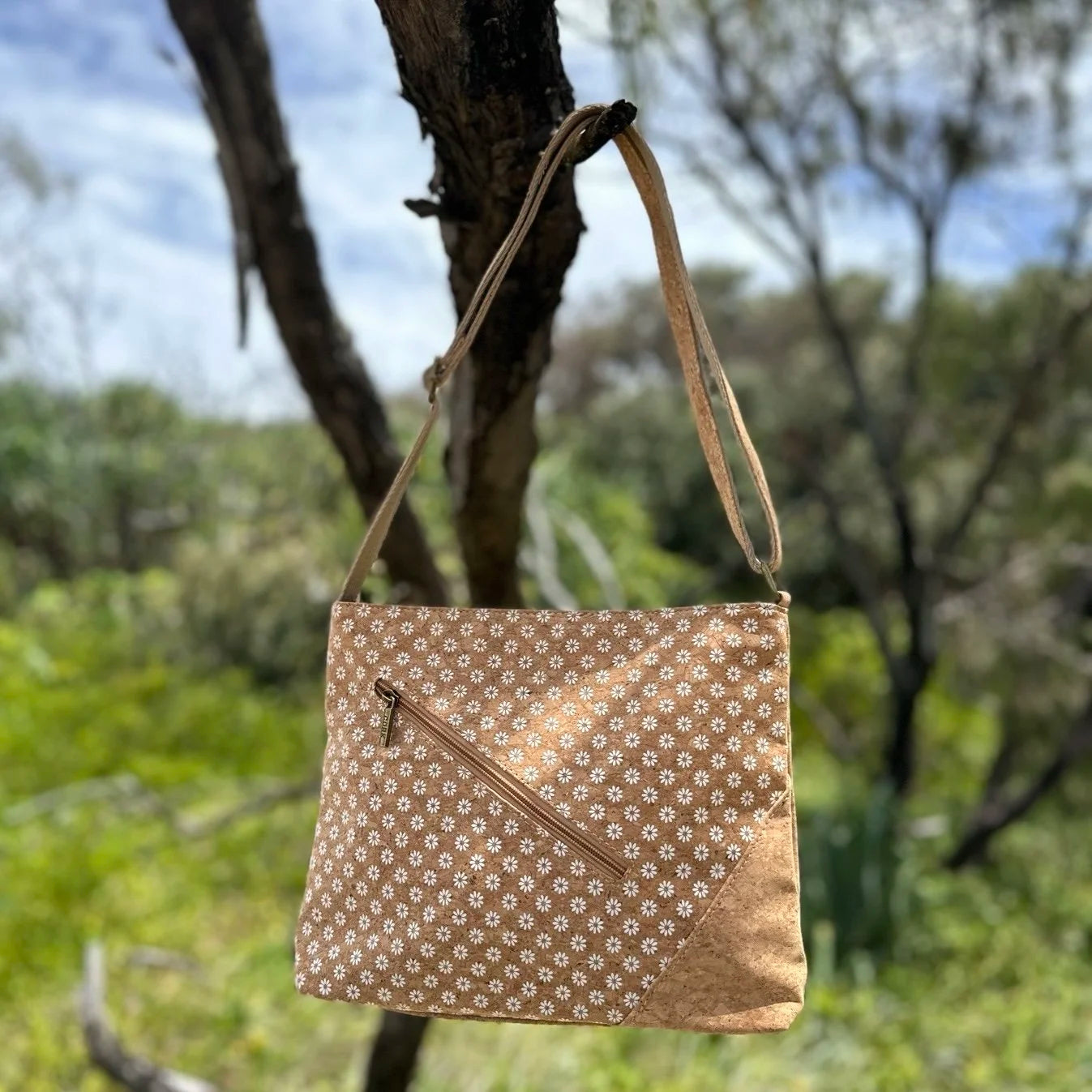 Nina Cork Shoulder Bag