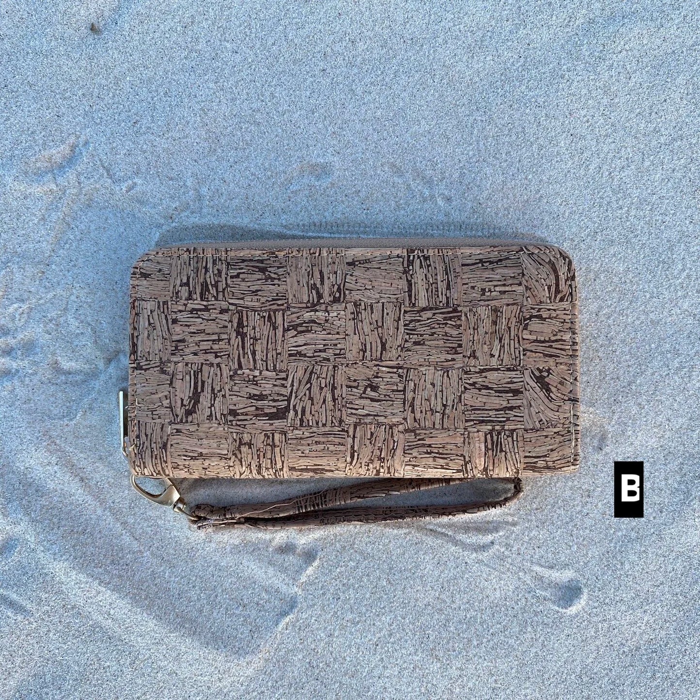 Cork Zip Wallet with Hand Strap- Kylie