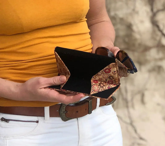 Collapsible Cork Glasses Case - The Cork Shop