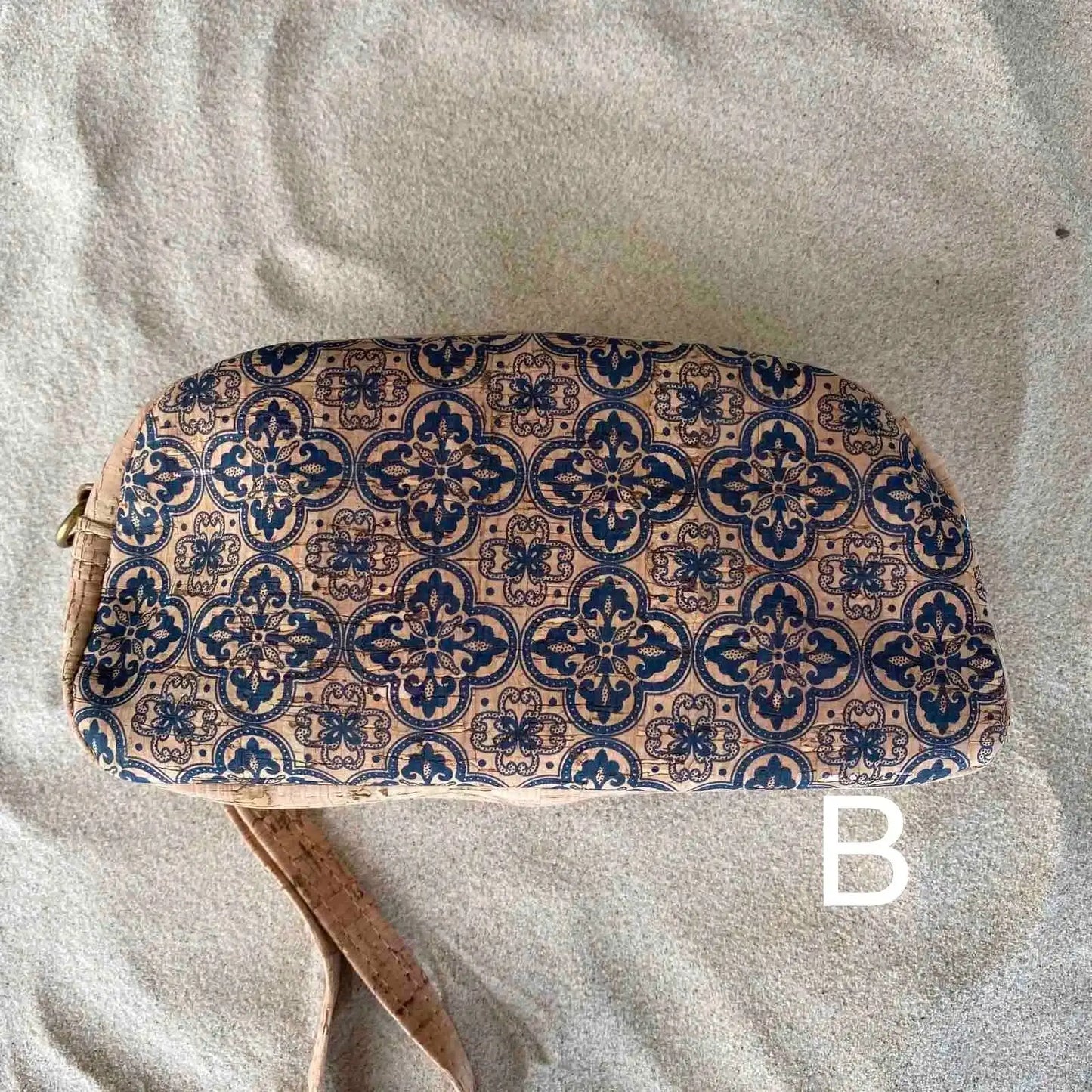 Natural Cork Case/Cosmetic bag- Tahlia