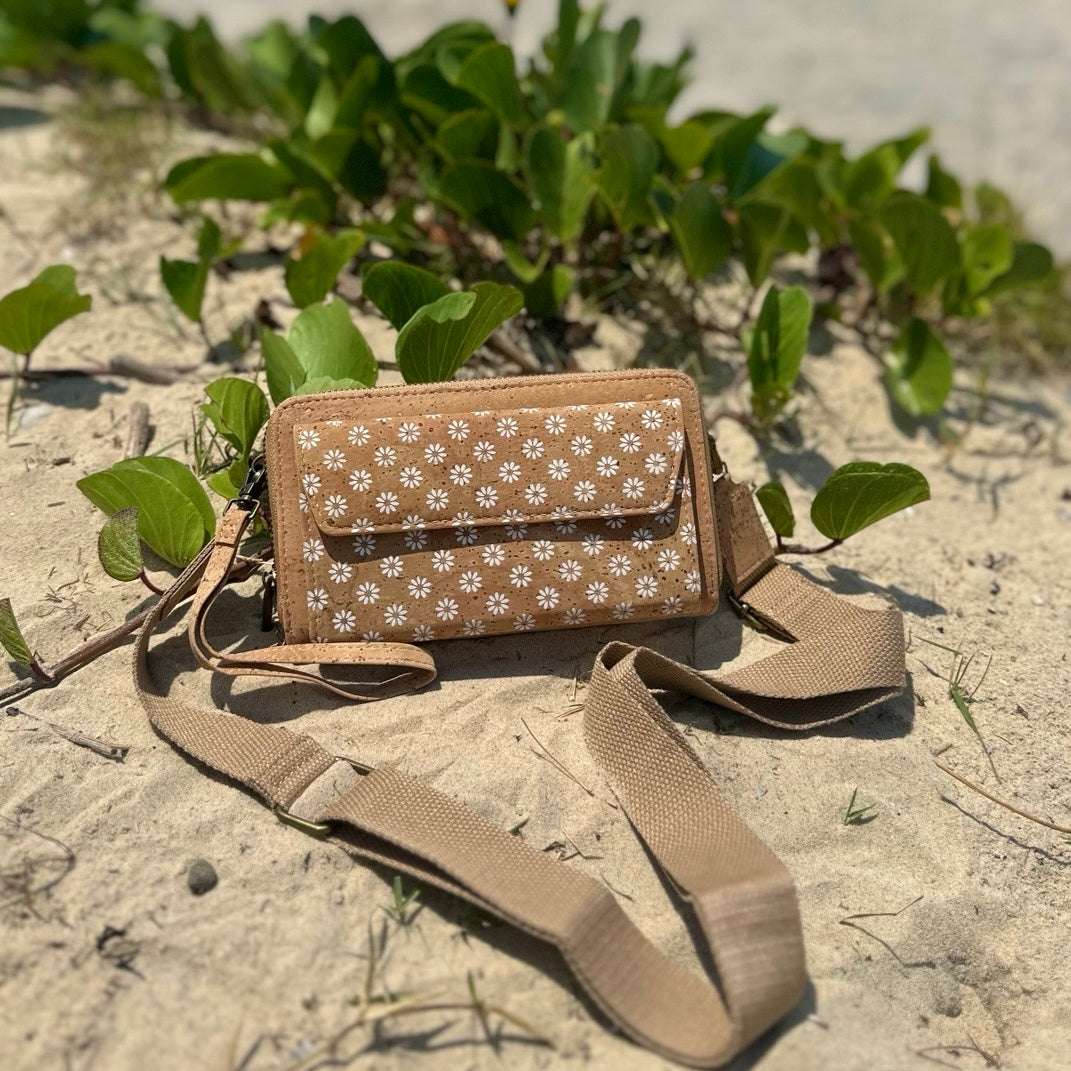 Annie Convertible Cork Purse & Crossbody Bag - Eco-Friendly Wallet