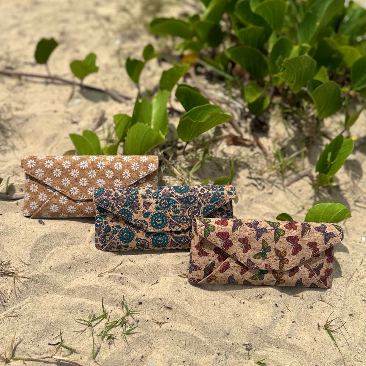 Magnetic Cork Glasses Cases