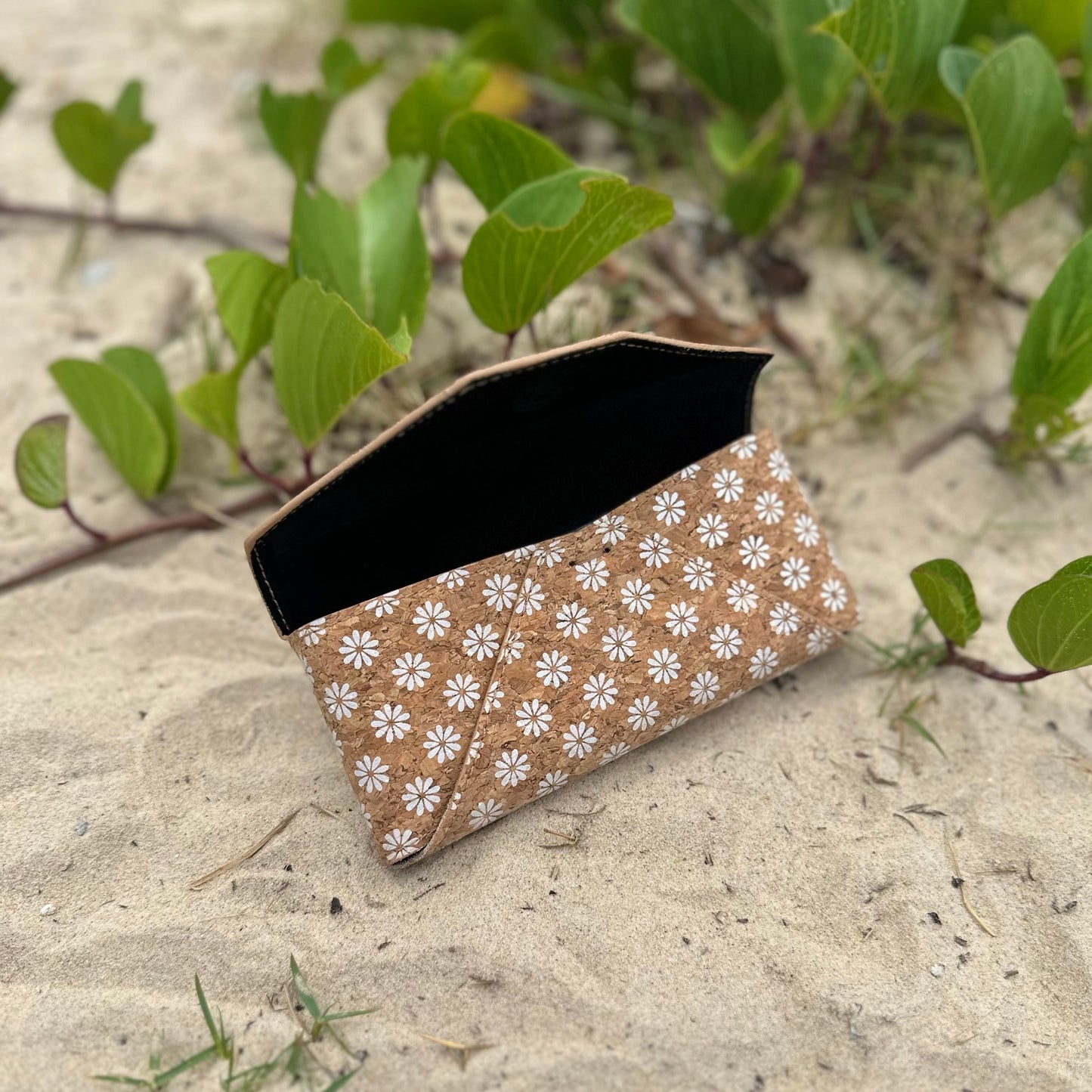 Magnetic Cork Glasses Cases