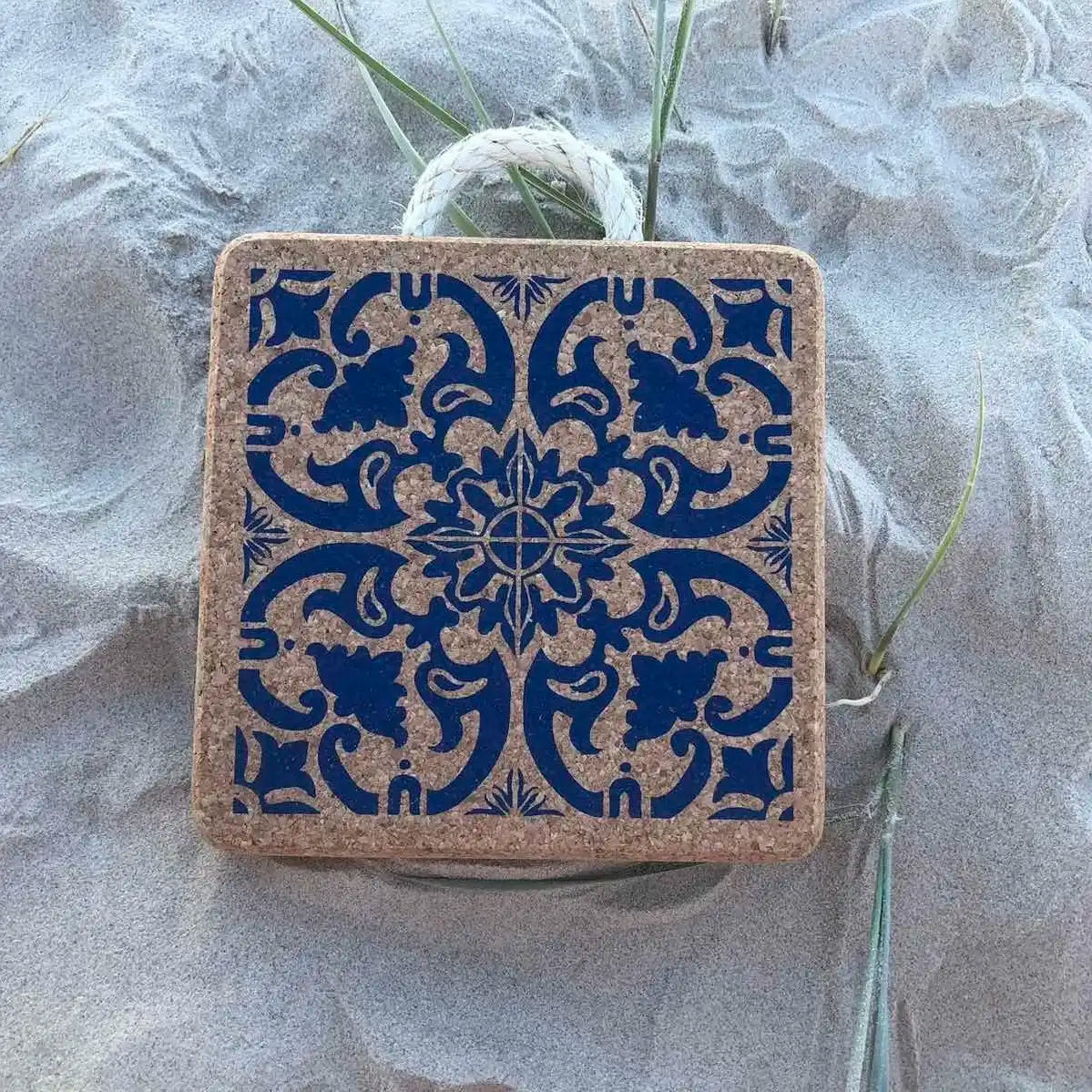 Best Sellers~Patterned Trivet with Rope