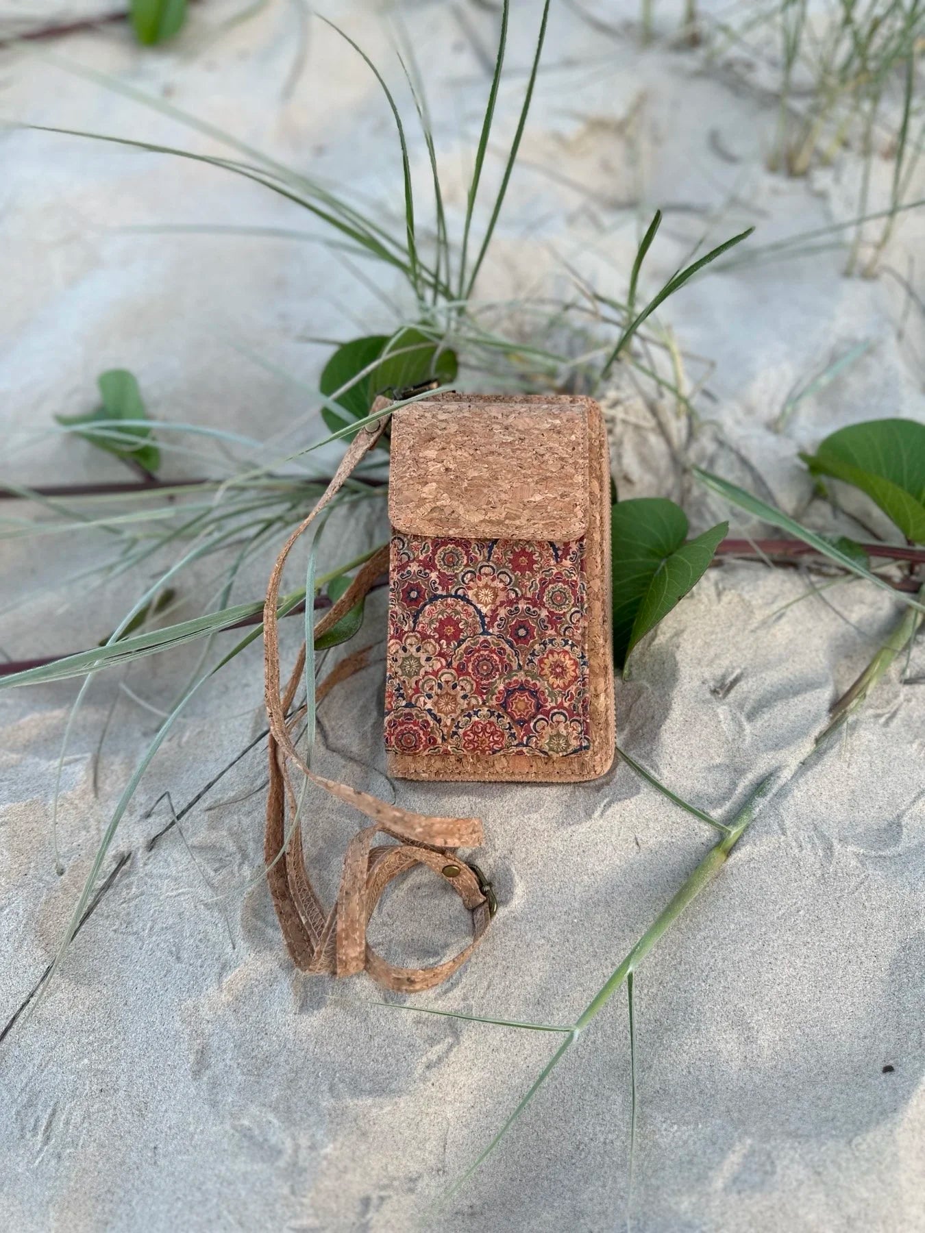 Cork Phone Bag - Kelly