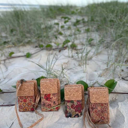 Cork Phone Bag - Kelly