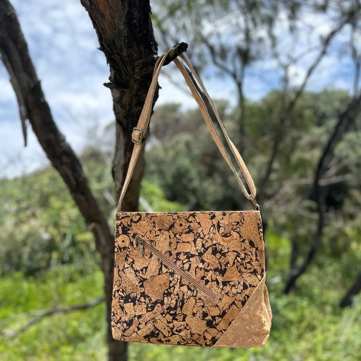 Nina Cork Shoulder Bag