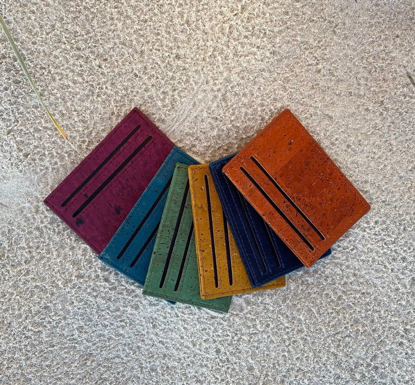 Card Wallet Slim and Compact 'River'