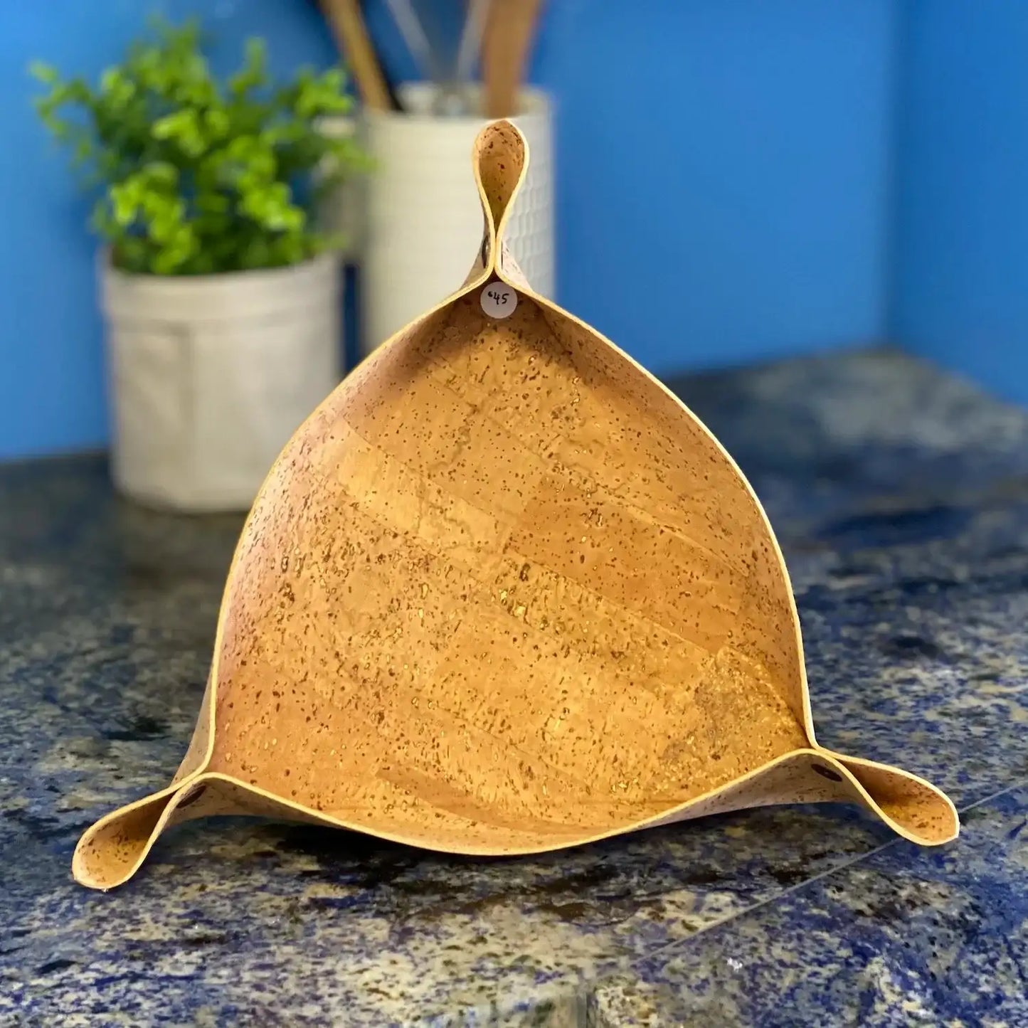 Folding Cork Triangle Organiser