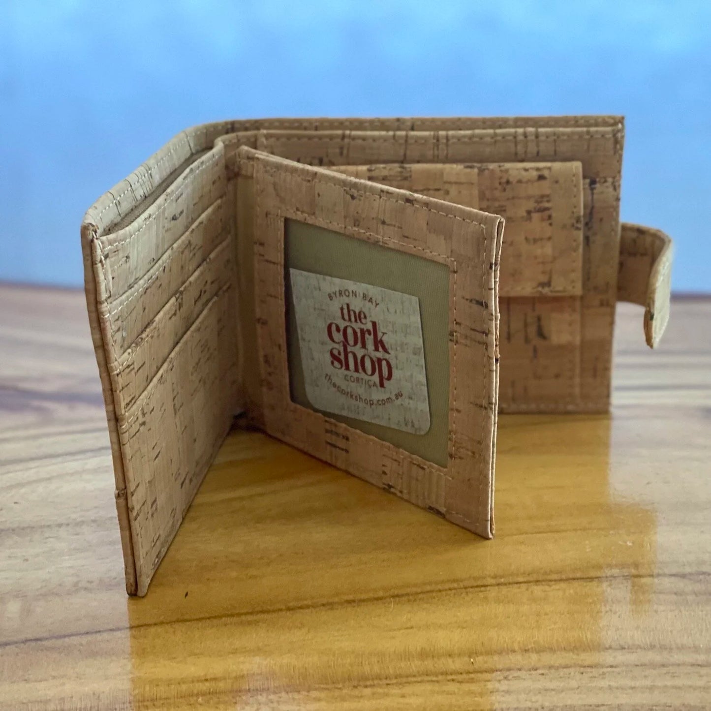 Mens Gift Box - Natural Cork Wallet, Sunglasses, Case & Coffee Cup