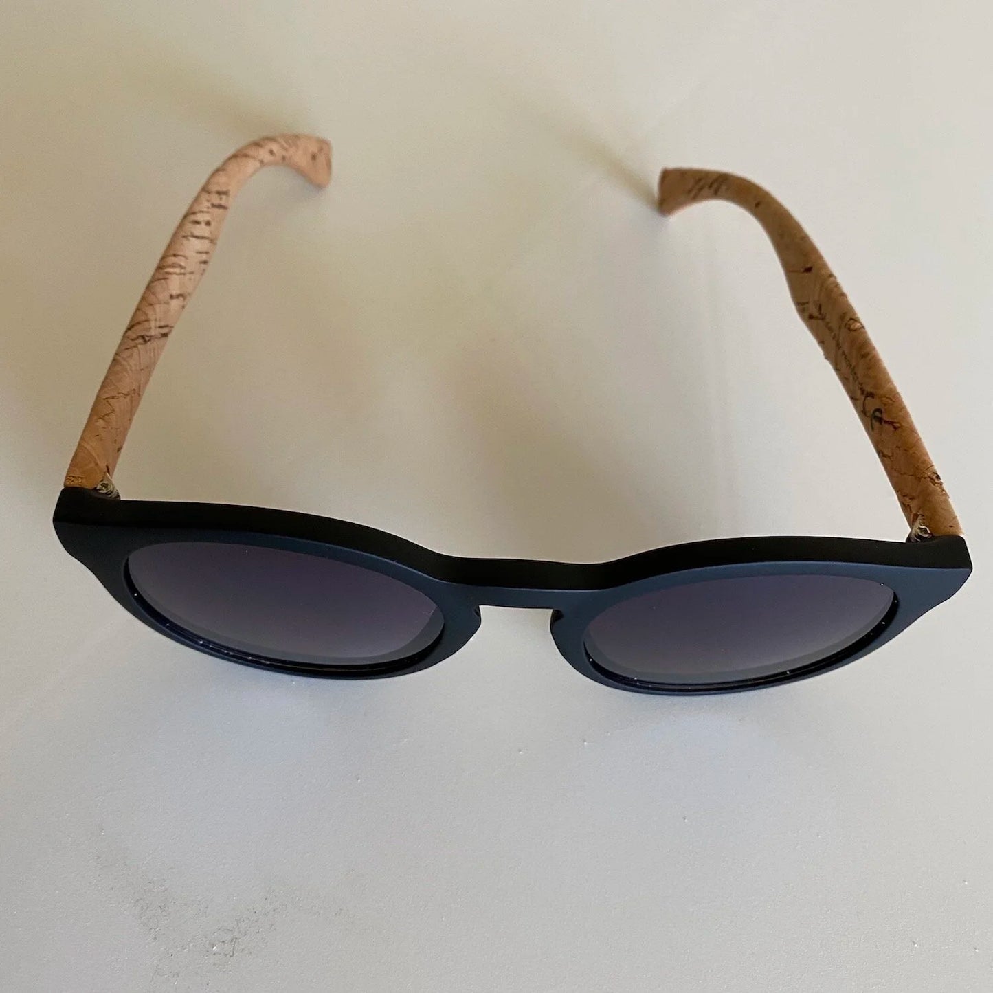 Mens Gift Box - Natural Cork Wallet, Sunglasses, Case & Coffee Cup